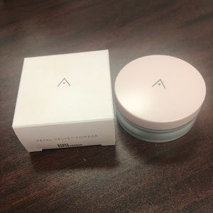 Althea Petal Velvet Powder